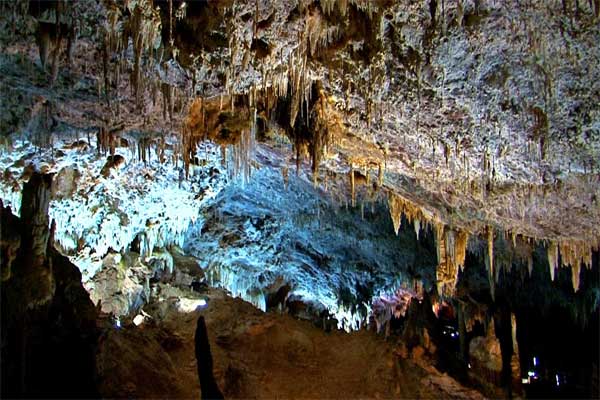 Cueva-El-Soplao